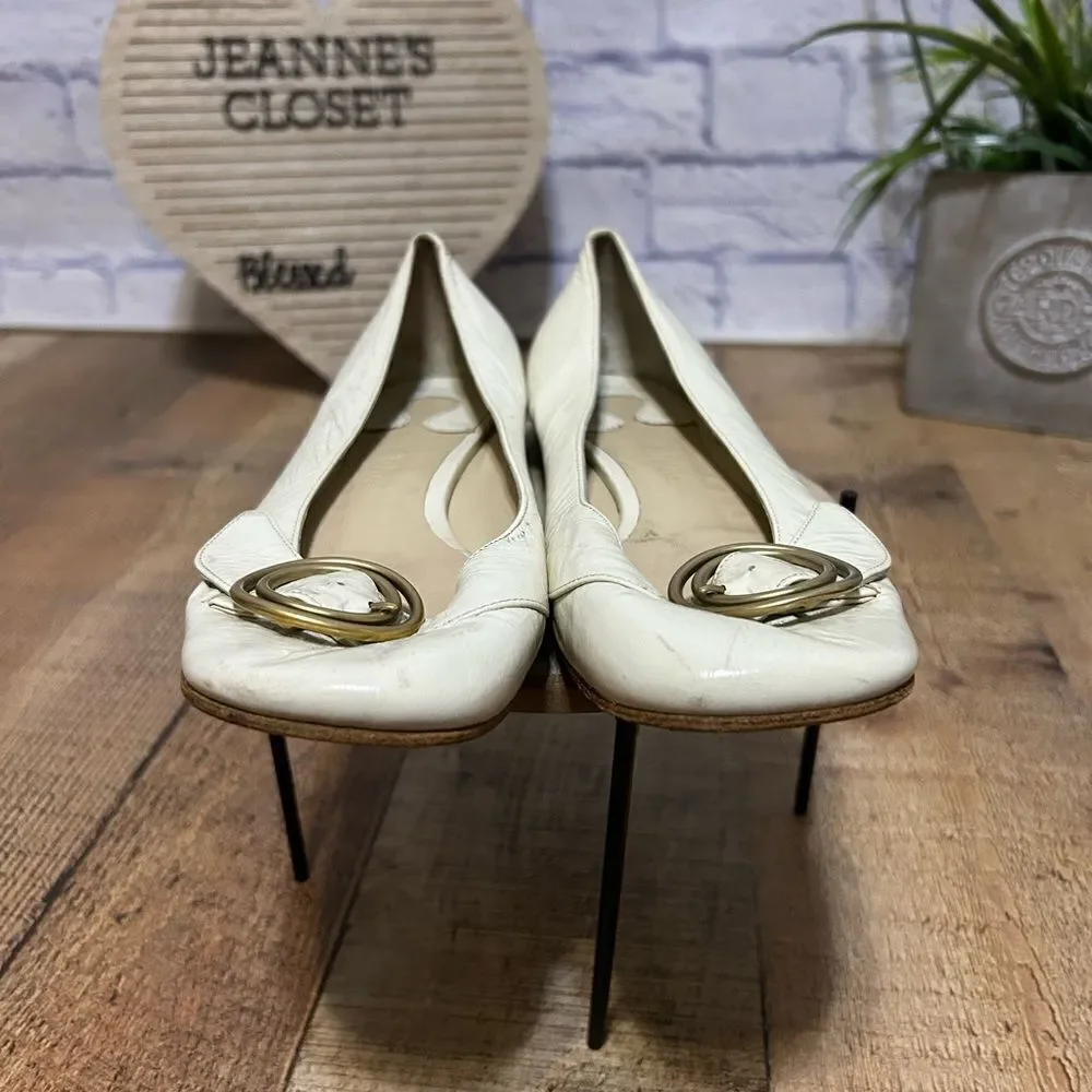Chloé Women's Cream and Gold double ring buckle Ballet flats 37